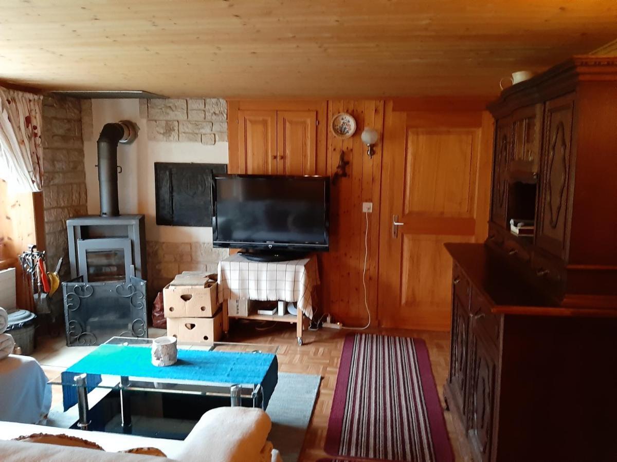 La Dernier Villa La Côte-aux-Fées Екстериор снимка